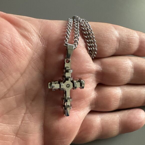 Cubic Zirconia Stainless Steel Cross Pendant Gift Trendy 24” Necklace Silver Ton - Picture 4 of 5